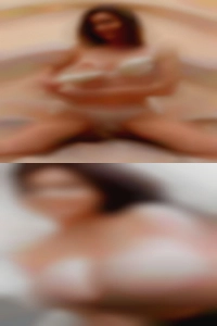 Have a considerate woman looking for threesome heart. Have a considerate woman looking for threesome heart.